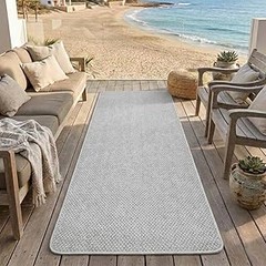 Guía para mantener y limpiar alfombras de exterior en balcones pequeños